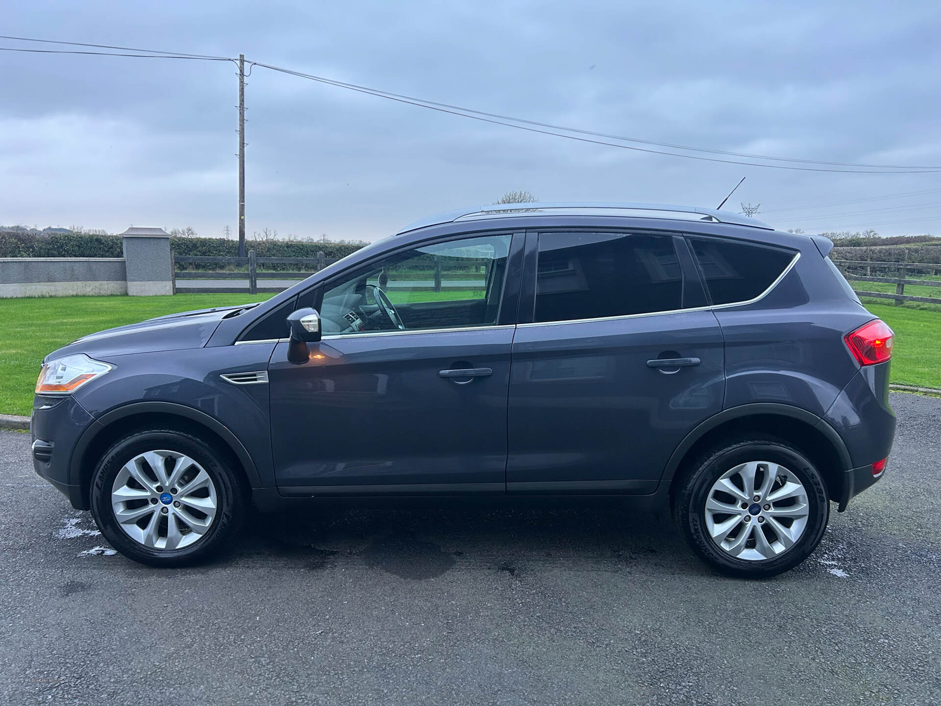 Ford Kuga DIESEL ESTATE in Armagh