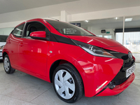 Toyota Aygo HATCHBACK in Down