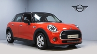 MINI Hatch 1.5 Cooper Classic Hatchback 5dr Petrol Manual Euro 6 (s/s) (136 ps) in City of Edinburgh