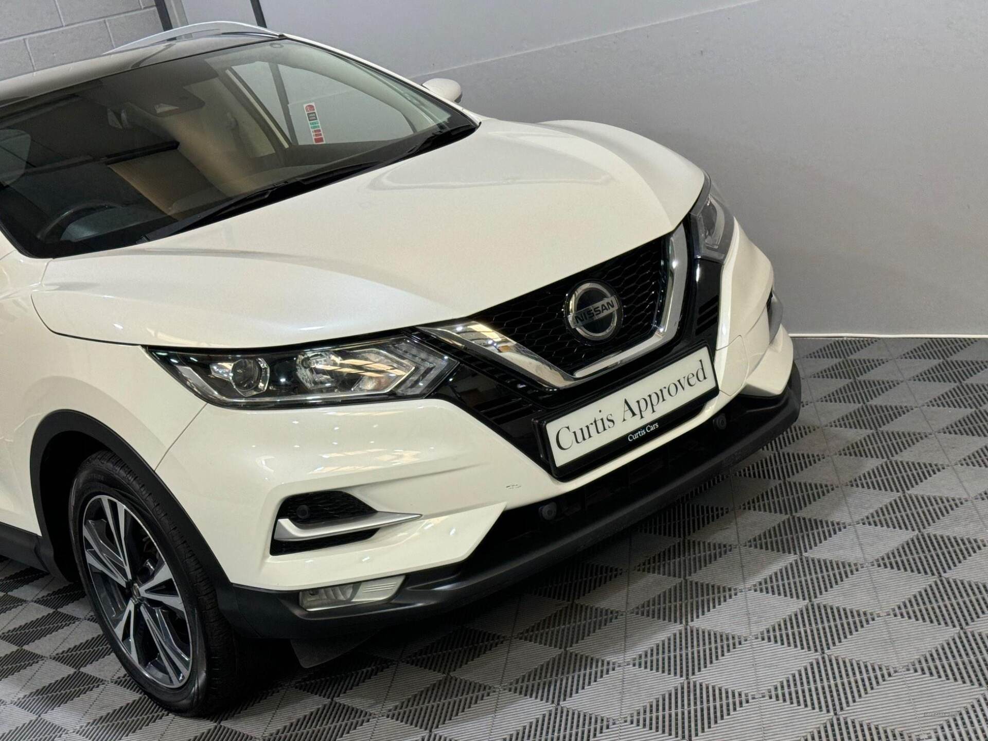 Apr 2021 Nissan Qashqai 1.3 DiG-T 160 [157] N-Connecta 5dr DCT Glass Roof