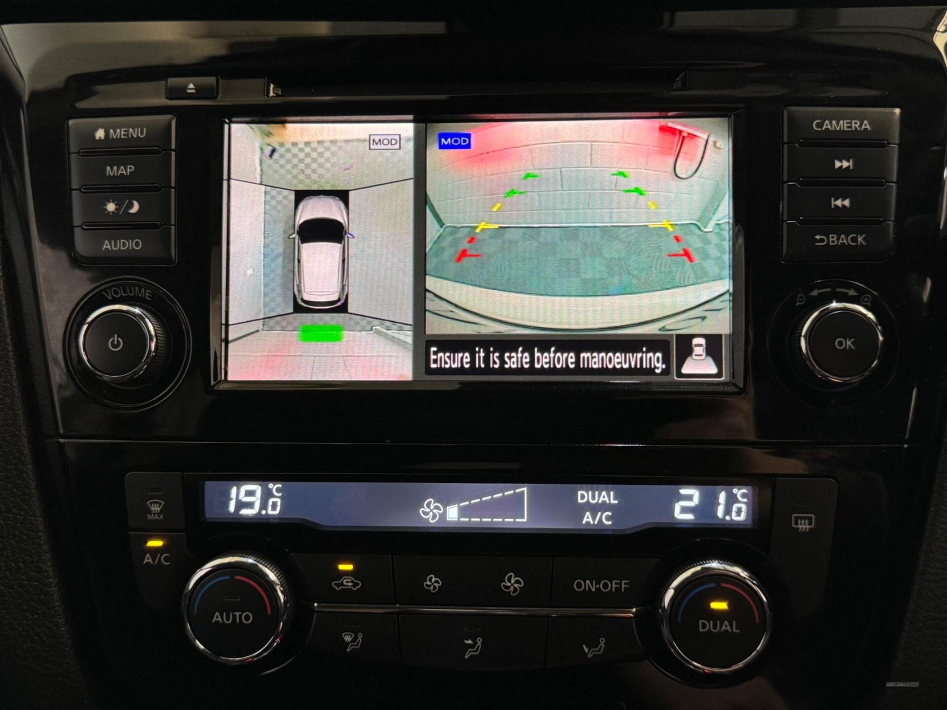 Apr 2021 Nissan Qashqai 1.3 DiG-T 160 [157] N-Connecta 5dr DCT Glass Roof