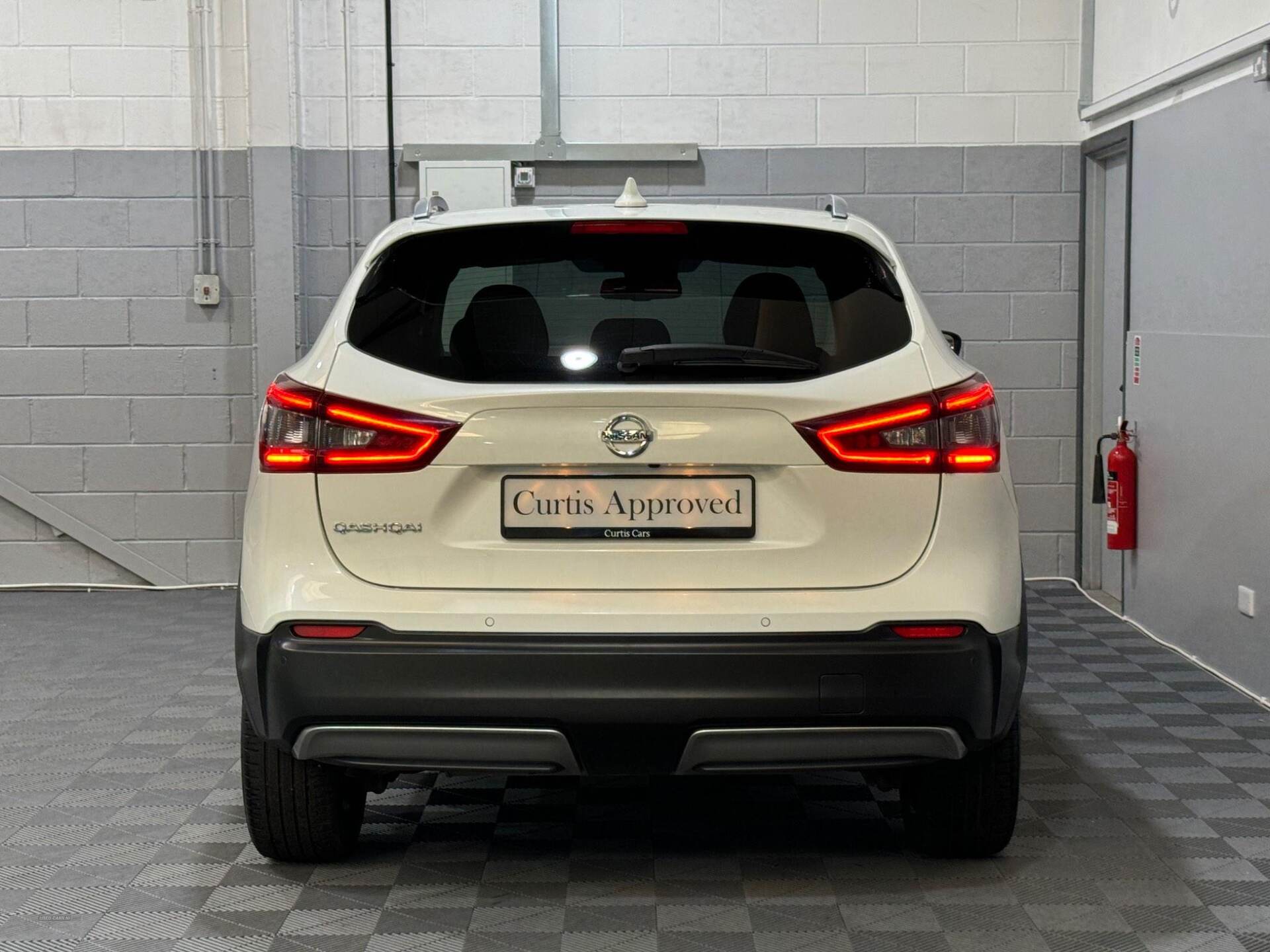 Apr 2021 Nissan Qashqai 1.3 DiG-T 160 [157] N-Connecta 5dr DCT Glass Roof