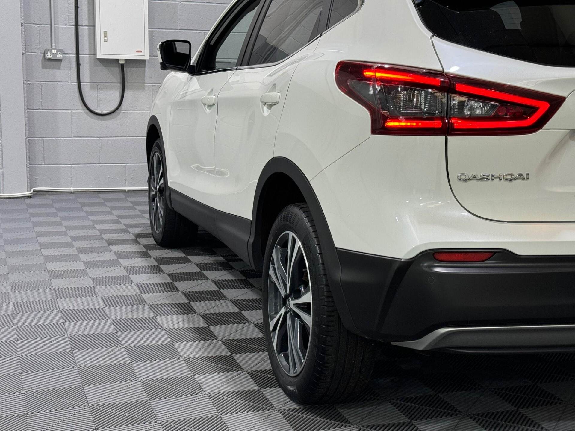Apr 2021 Nissan Qashqai 1.3 DiG-T 160 [157] N-Connecta 5dr DCT Glass Roof