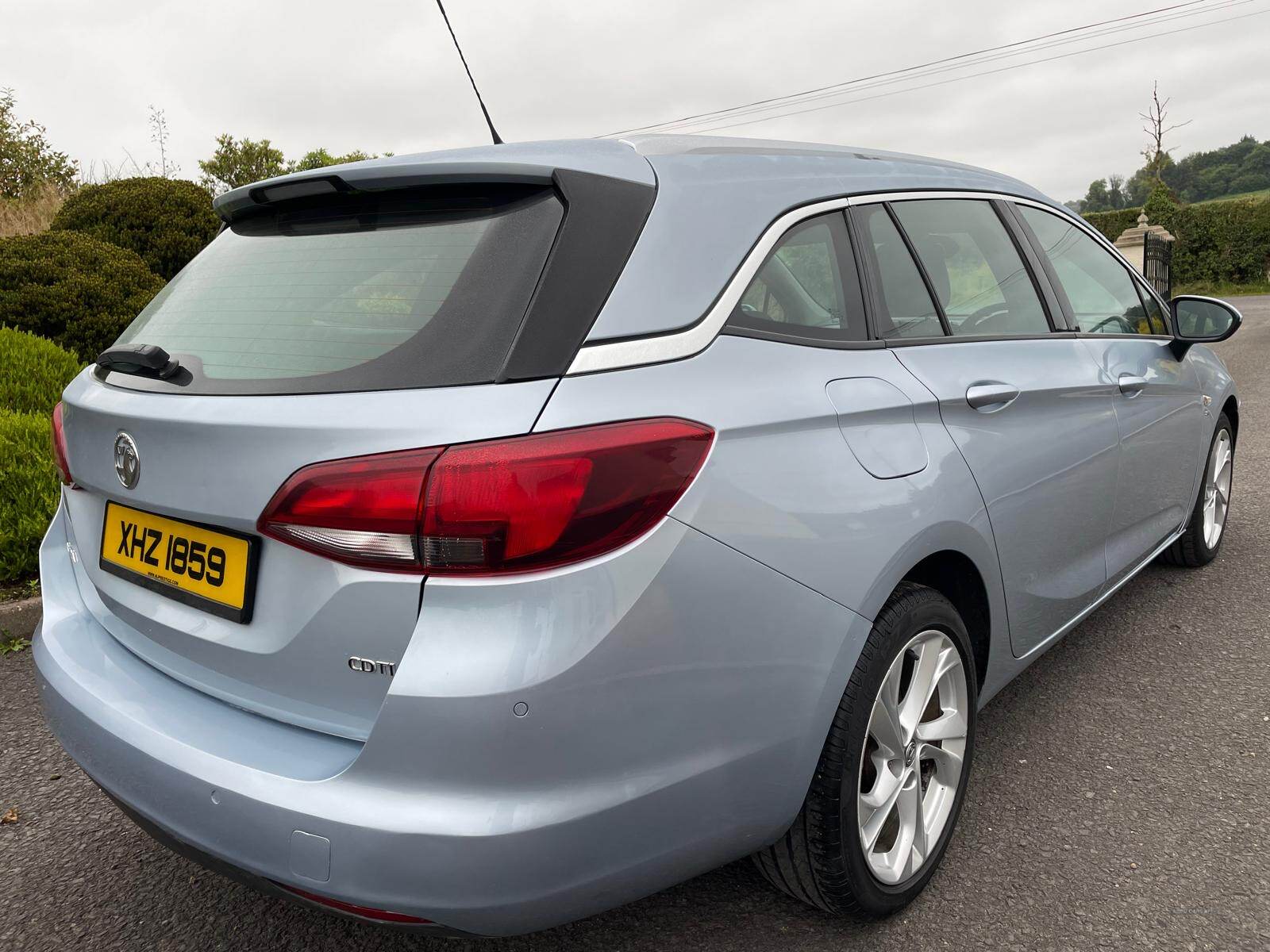 Vauxhall Astra DIESEL SPORTS TOURER in Tyrone