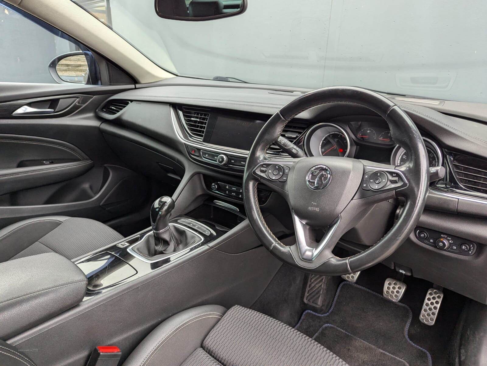 Vauxhall Insignia DIESEL GRAND SPORT in Tyrone