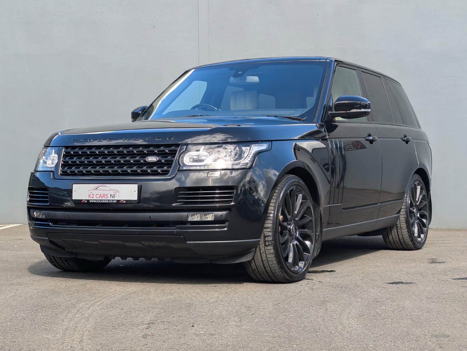 Land Rover Range Rover DIESEL ESTATE in Tyrone