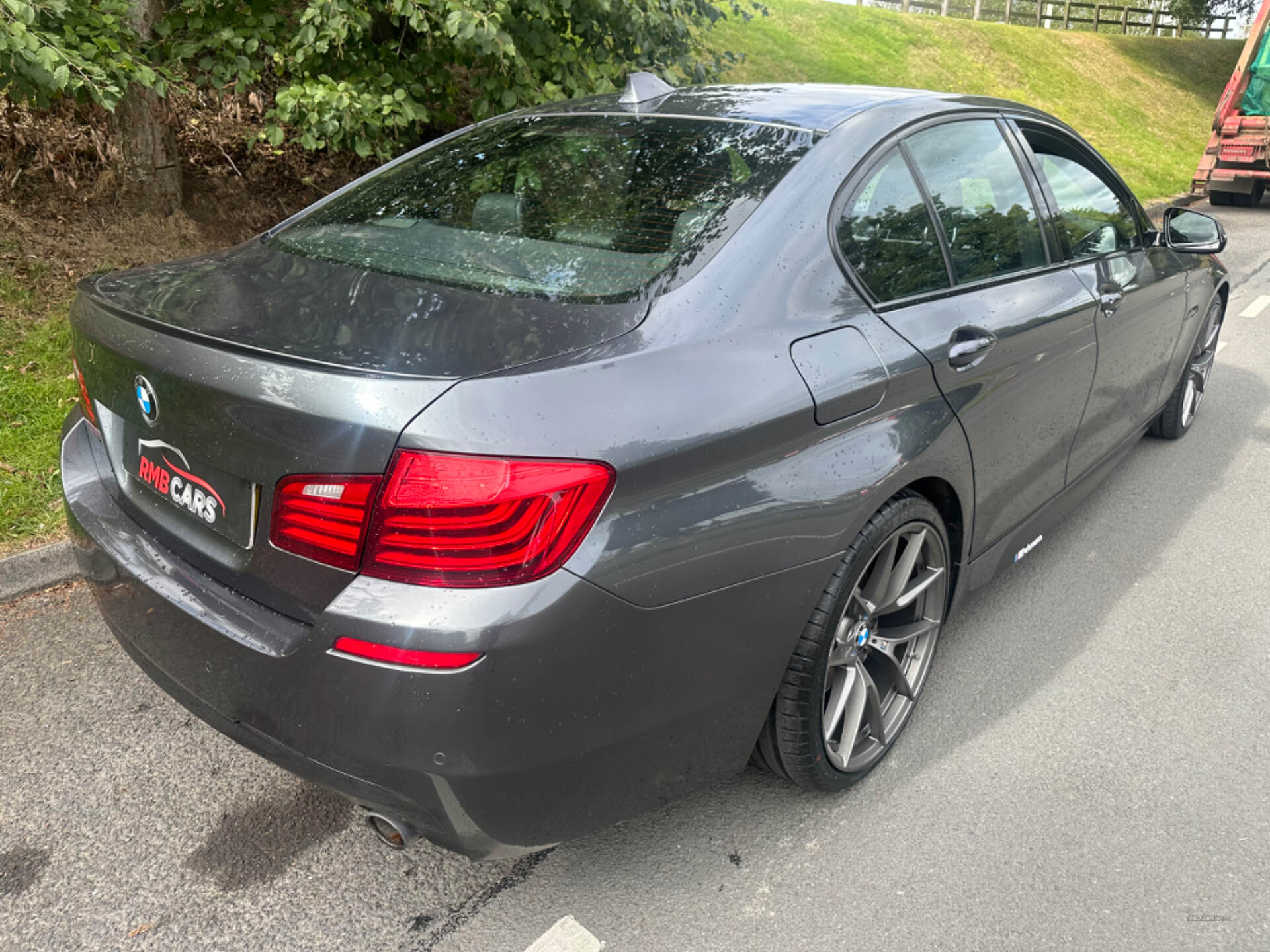 BMW 5 Series DIESEL SALOON in Down