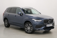 Volvo XC90 B5 MHEV Momentum in Down