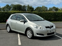 Toyota Auris 1.4 VVTi T3 5dr in Antrim