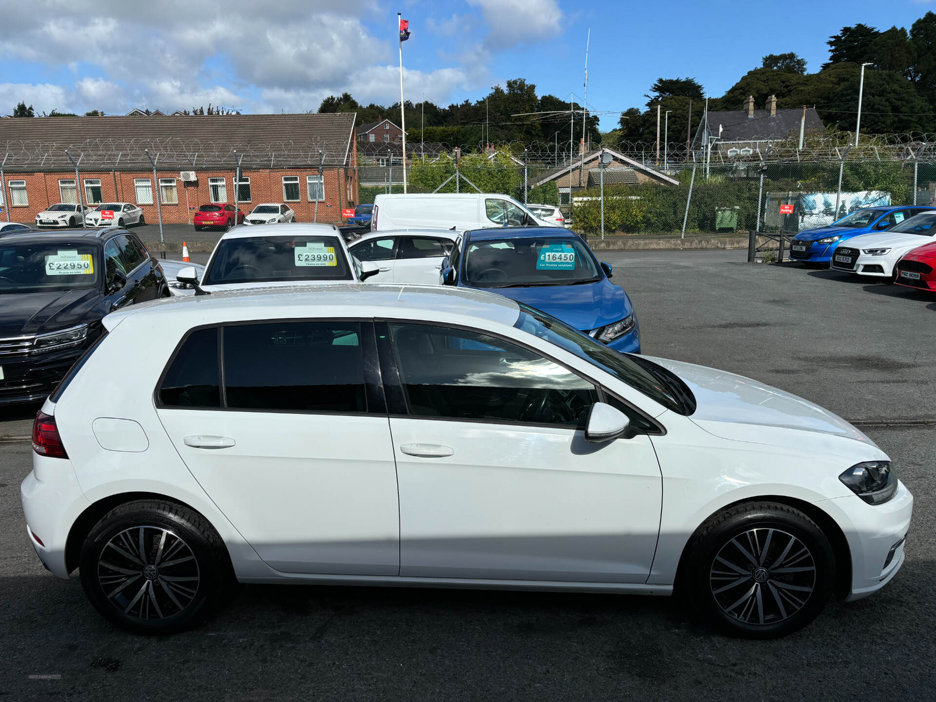 Volkswagen Golf DIESEL HATCHBACK in Down