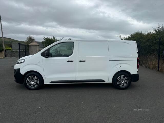 Nov 2019 Citroen Dispatch 1000 1.5 BlueHDi 100 Van Enterprise