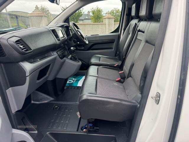 Nov 2019 Citroen Dispatch 1000 1.5 BlueHDi 100 Van Enterprise