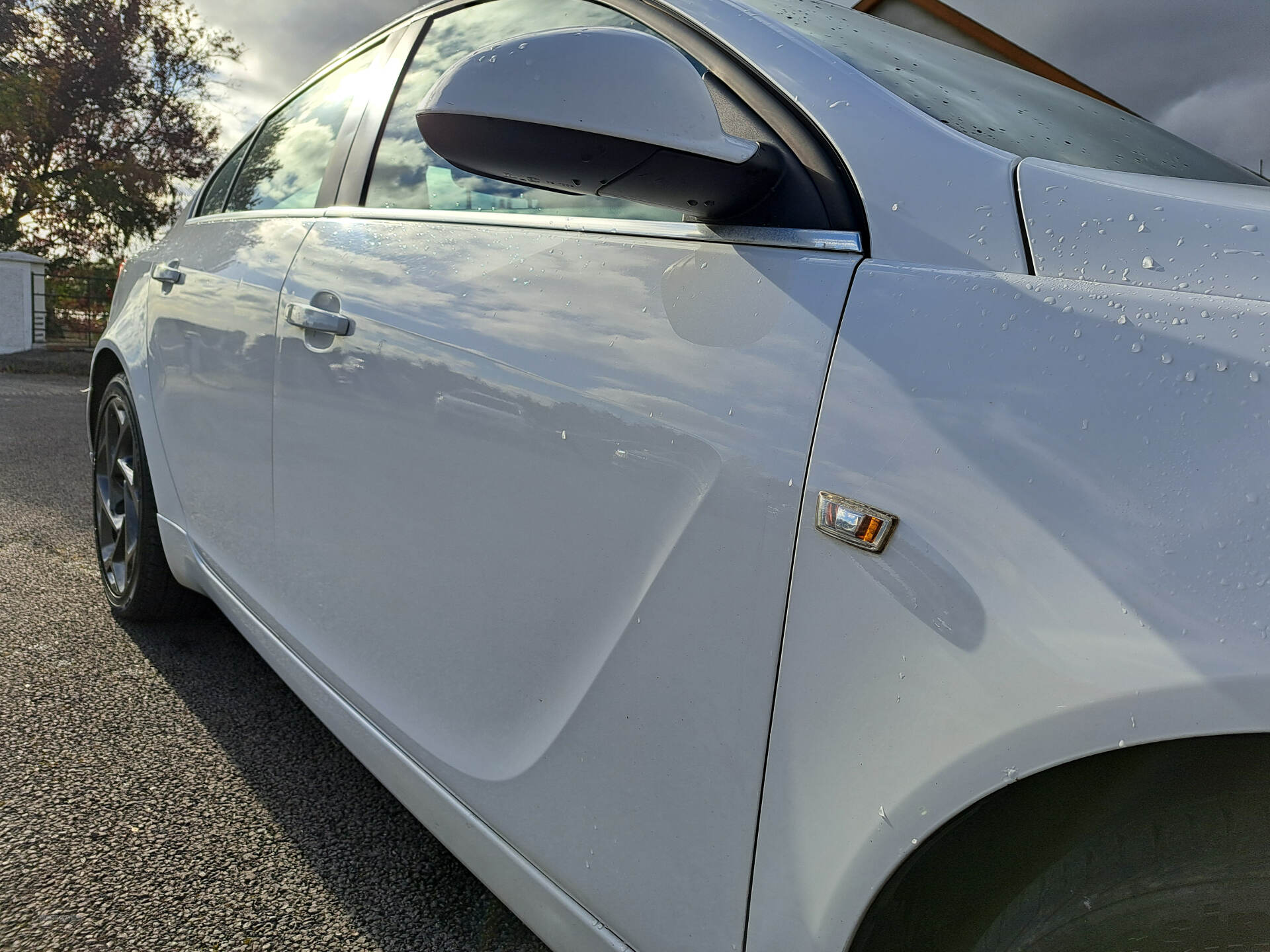 Vauxhall Insignia DIESEL HATCHBACK in Antrim