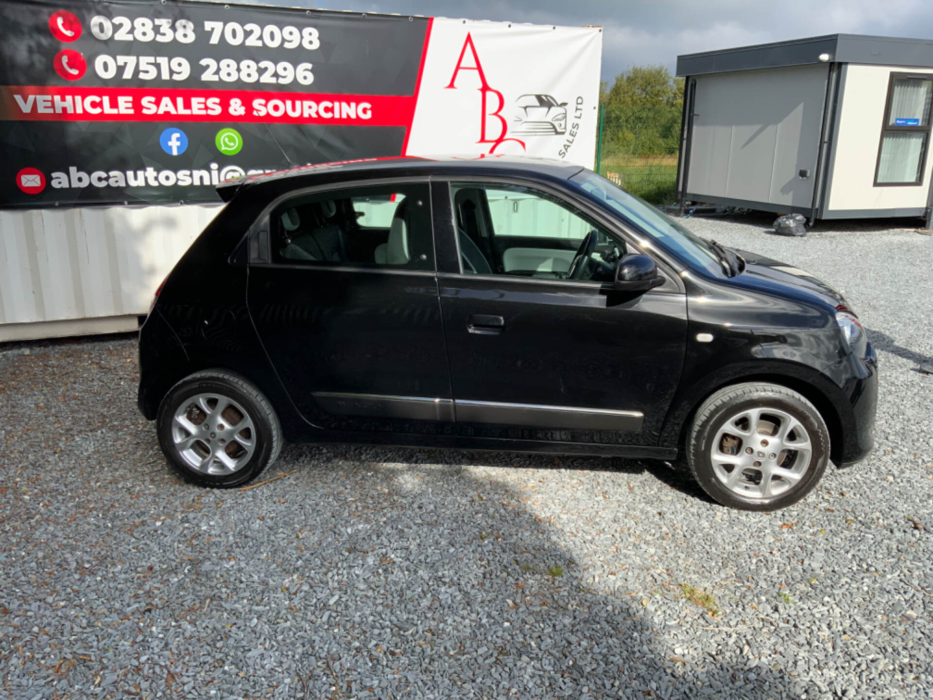 Renault Twingo HATCHBACK in Armagh