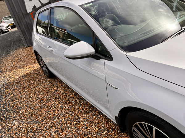 Volkswagen Golf HATCHBACK in Antrim