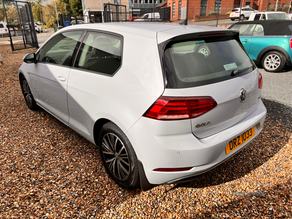 Volkswagen Golf HATCHBACK in Antrim