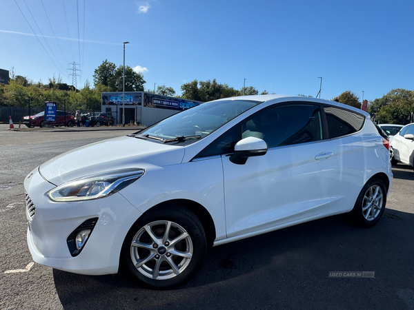 Ford Fiesta HATCHBACK in Down