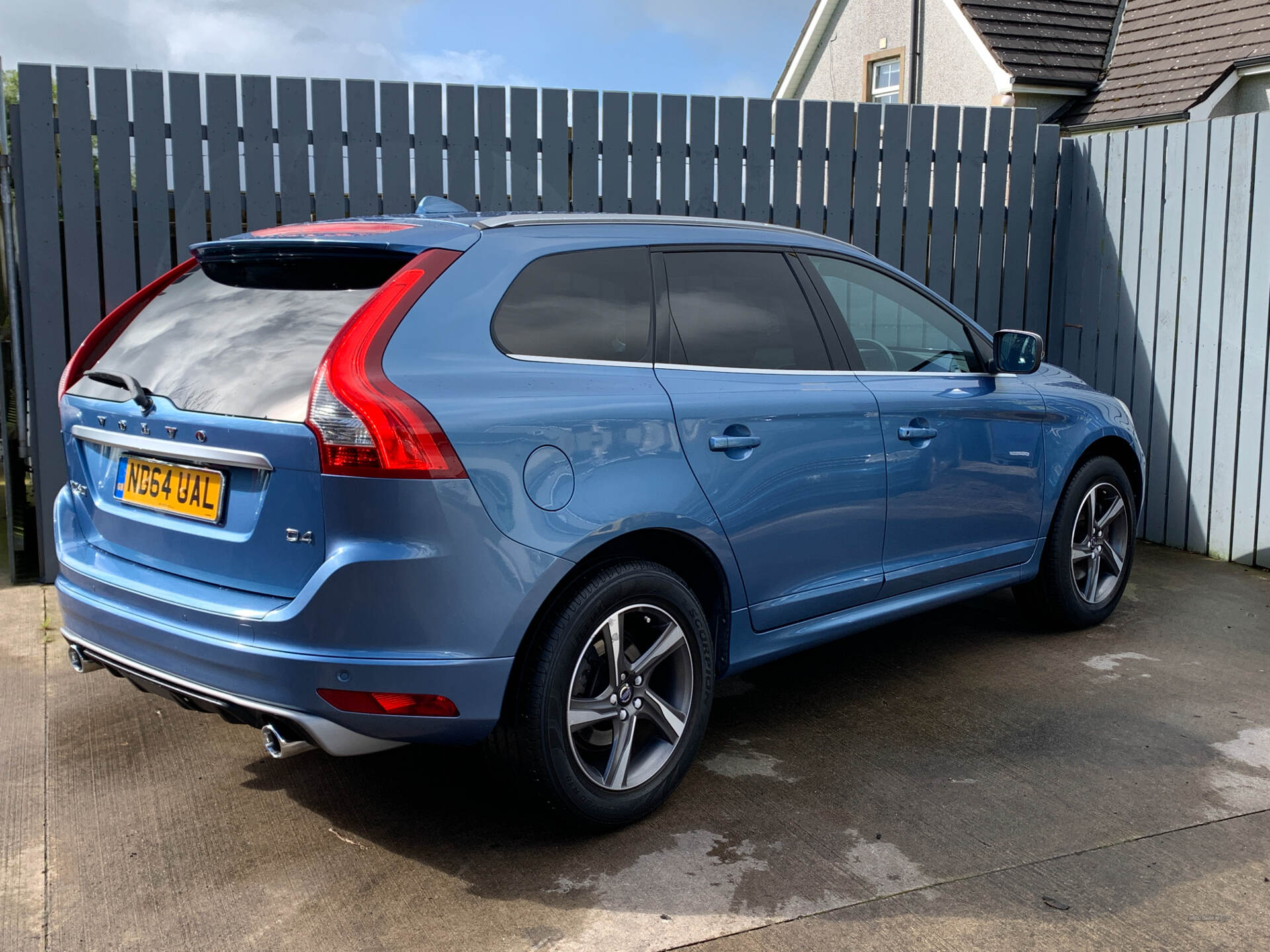 Volvo XC60 DIESEL ESTATE in Antrim