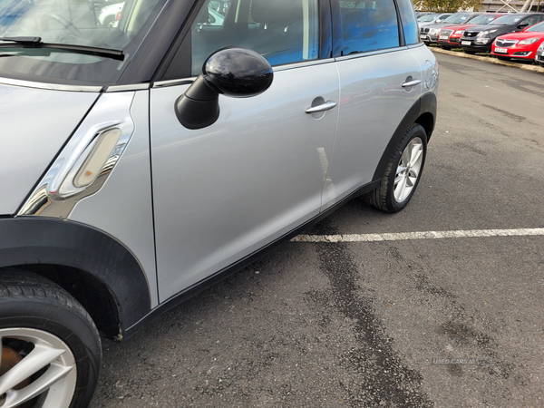 MINI Countryman DIESEL HATCHBACK in Down