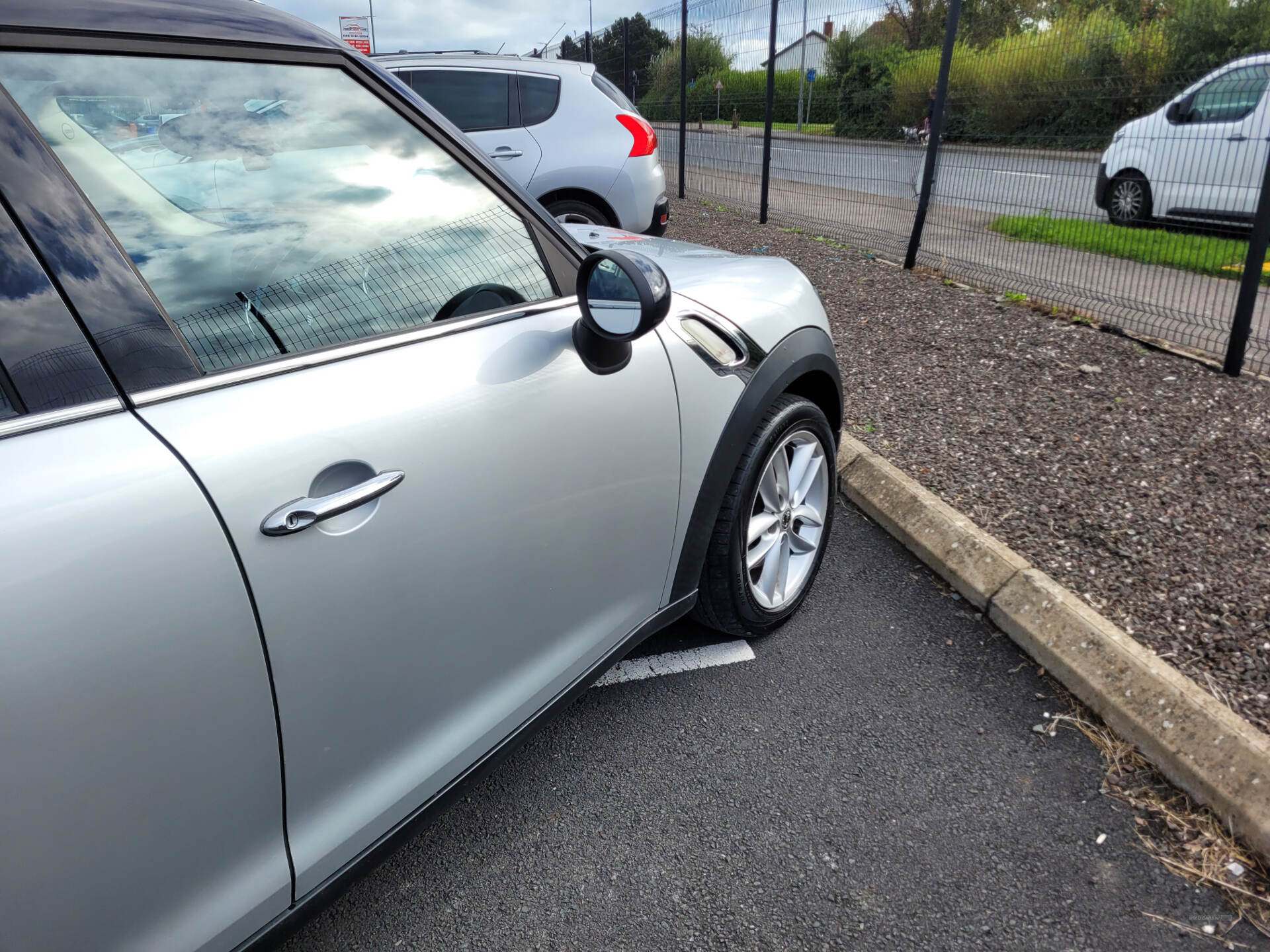 MINI Countryman DIESEL HATCHBACK in Down