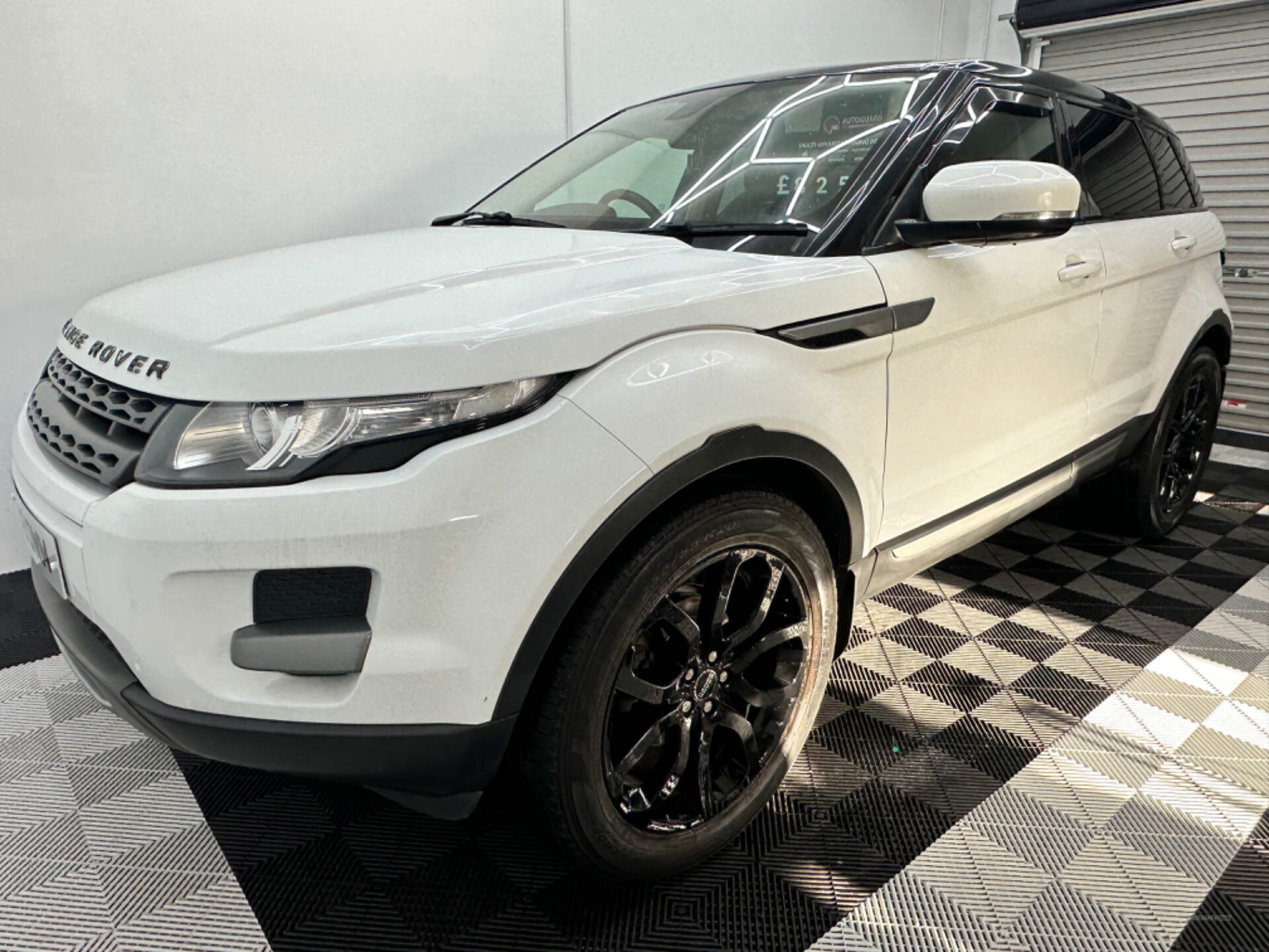 Apr 2012 Land Rover Range Rover Evoque 2.2 TD4 Pure 5dr