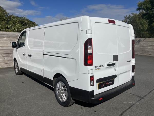 Renault Trafic LWB DIESEL in Down