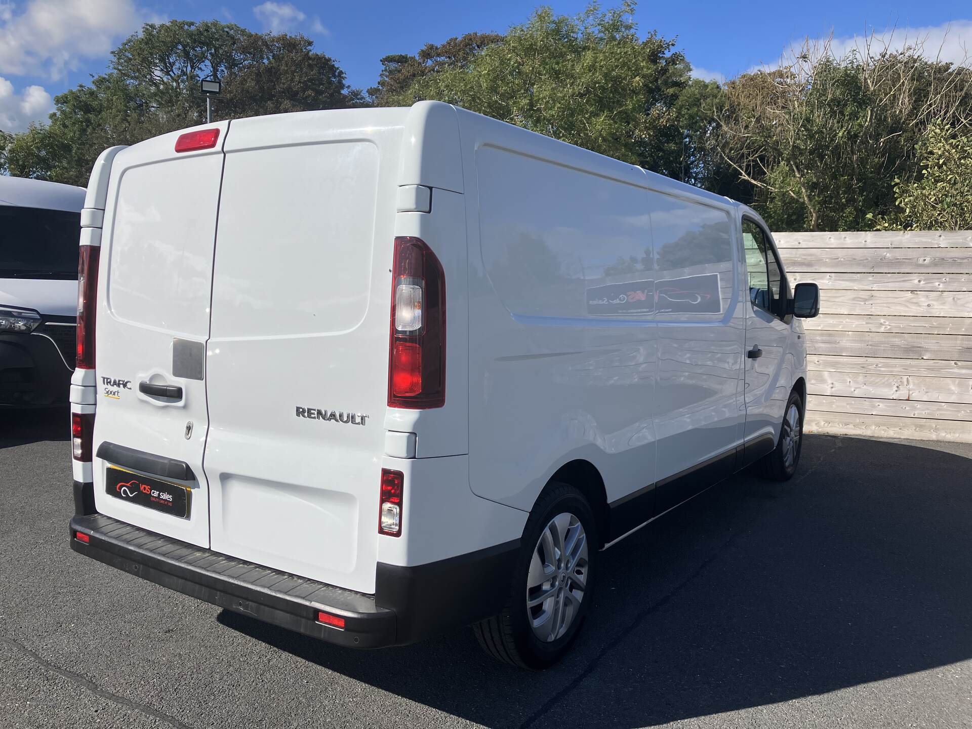 Renault Trafic LWB DIESEL in Down