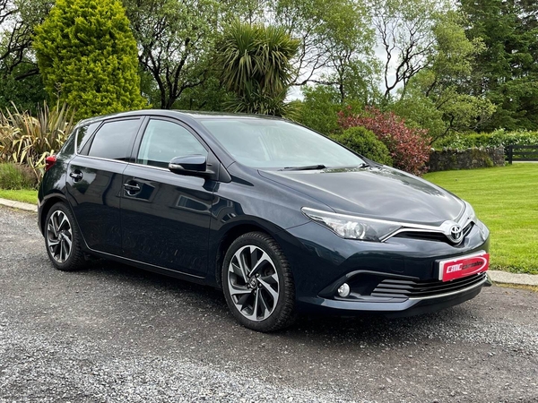 Toyota Auris DIESEL HATCHBACK in Tyrone