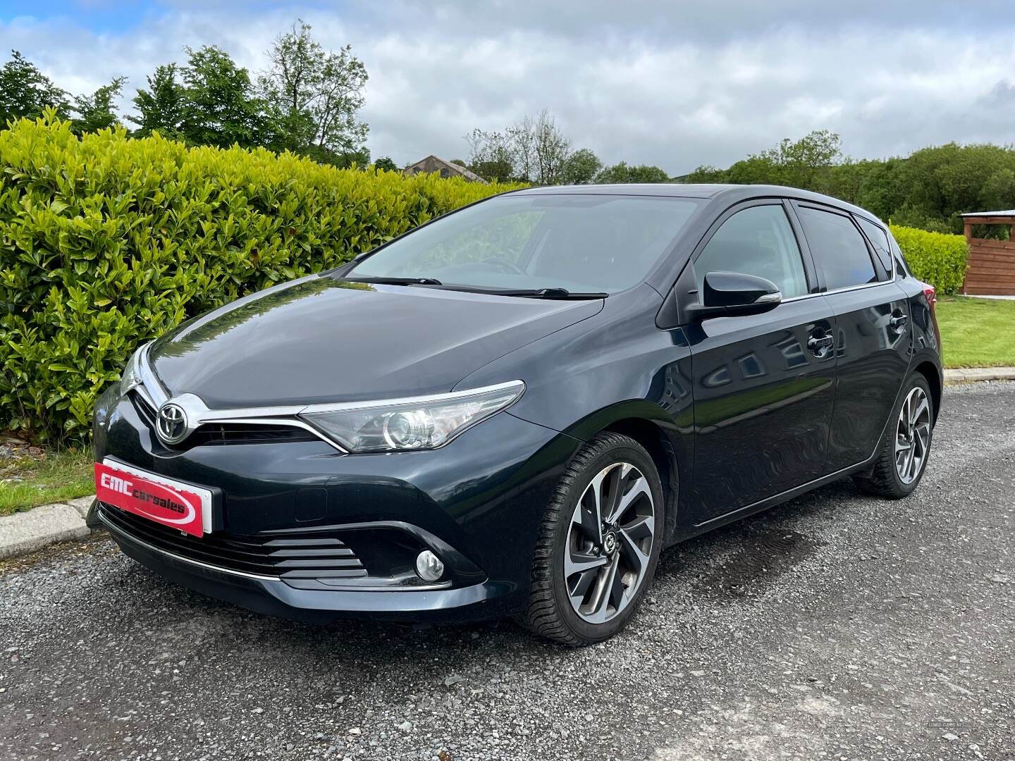 Toyota Auris DIESEL HATCHBACK in Tyrone