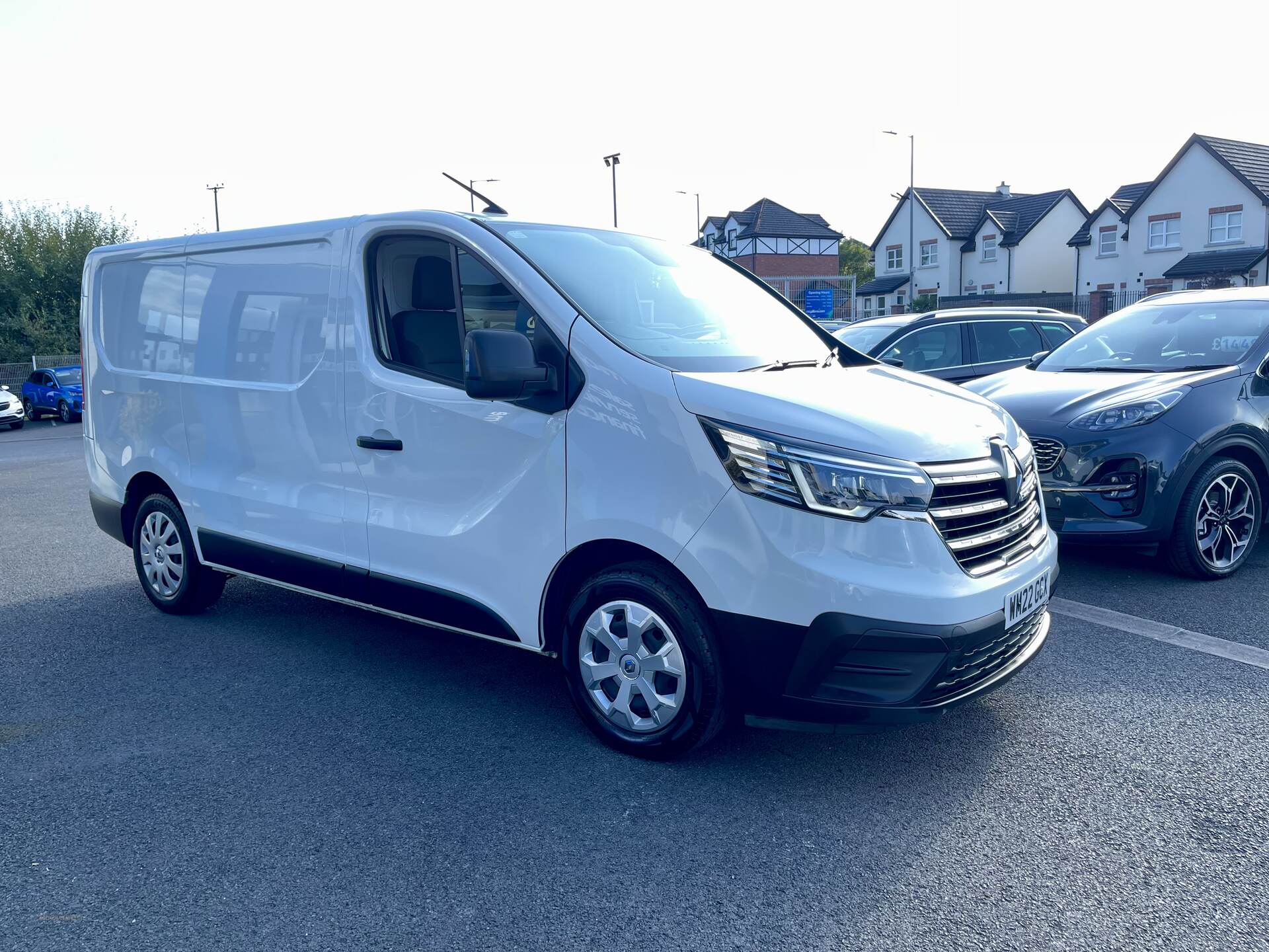 Renault Trafic SWB DIESEL in Tyrone