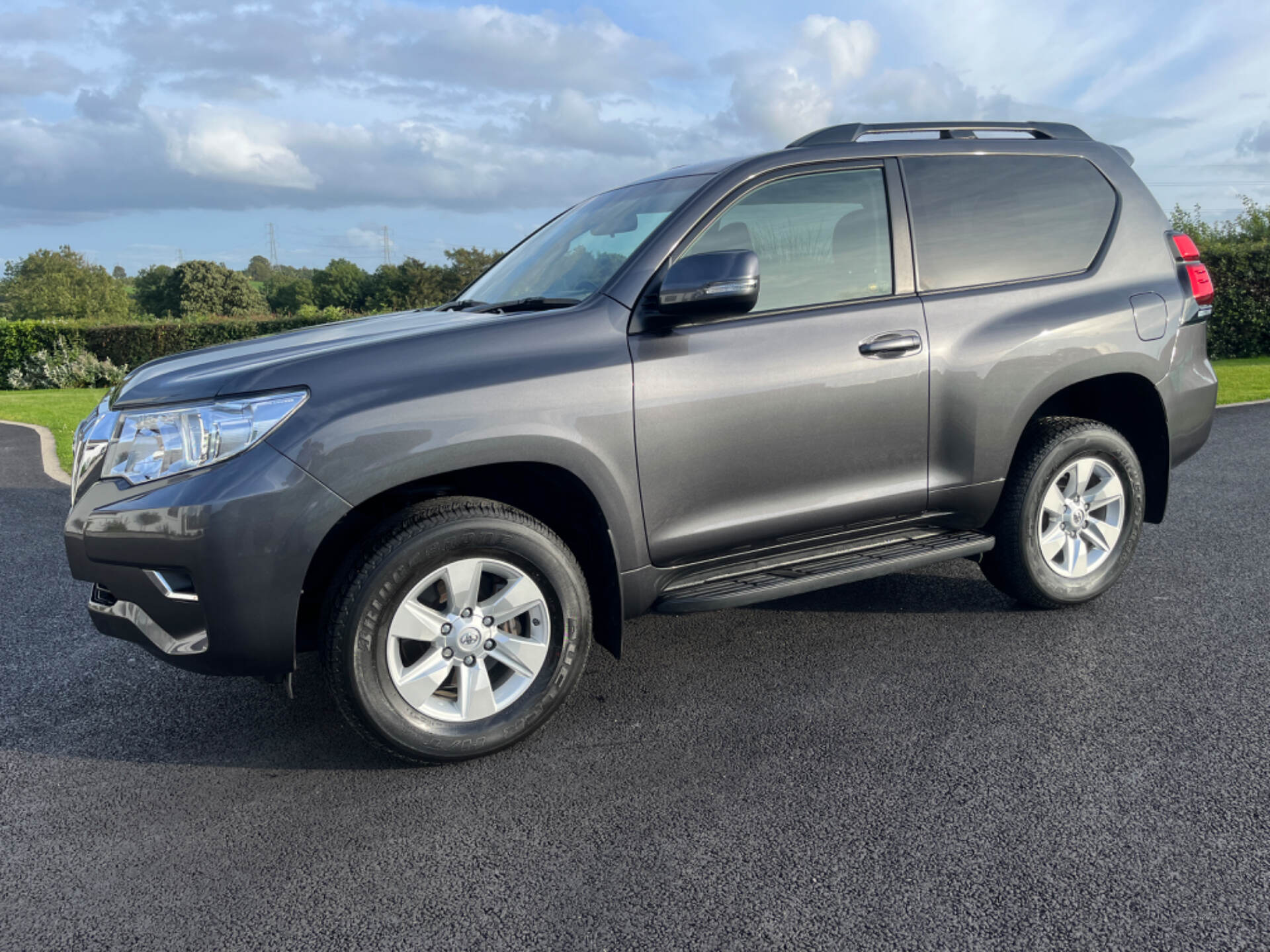 Toyota Land Cruiser DIESEL SW in Derry / Londonderry