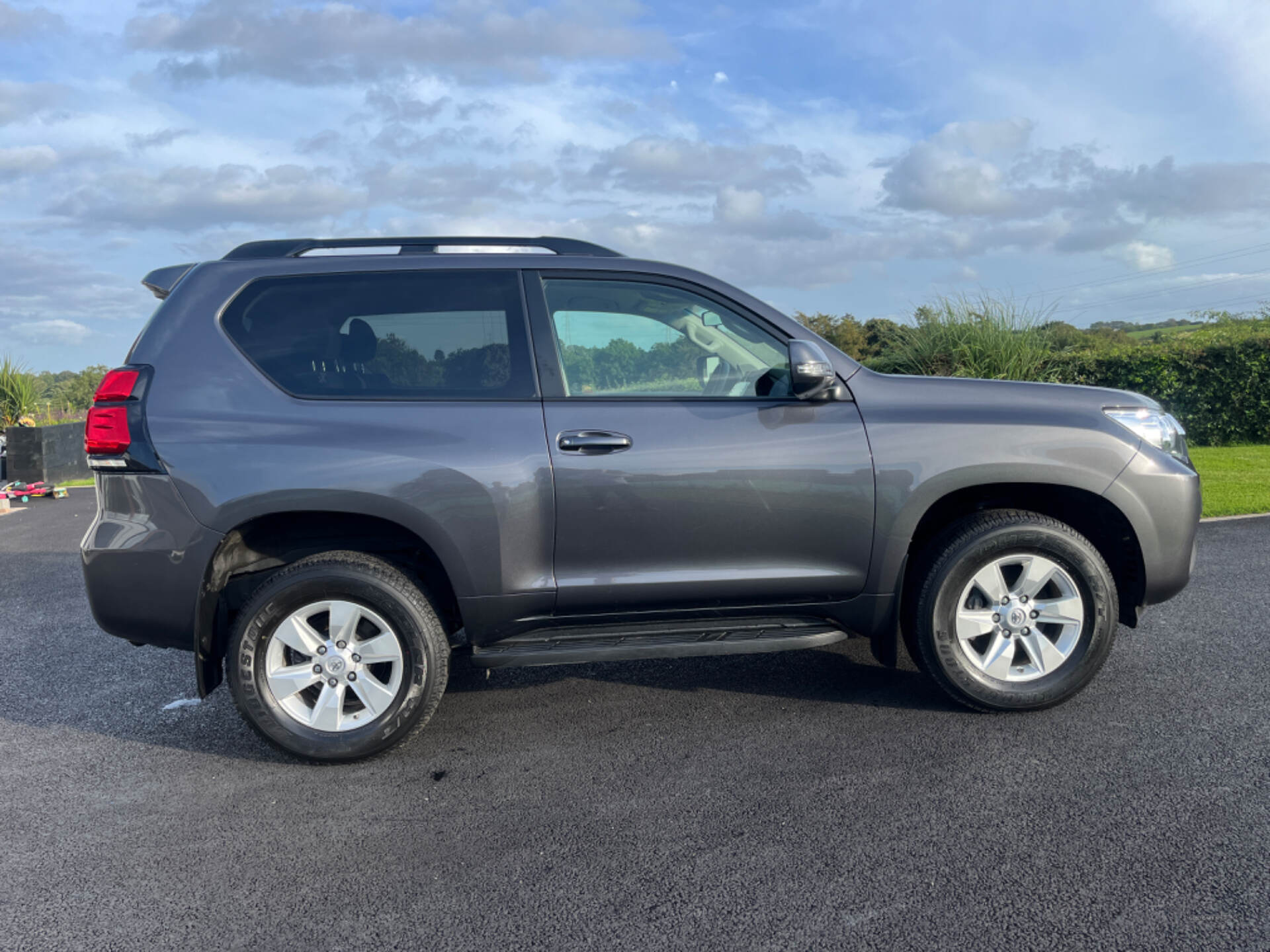 Toyota Land Cruiser DIESEL SW in Derry / Londonderry