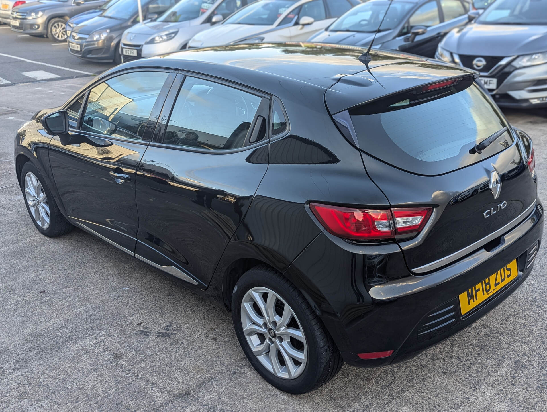 Renault Clio DIESEL HATCHBACK in Antrim