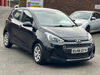 Hyundai i10 HATCHBACK in Antrim