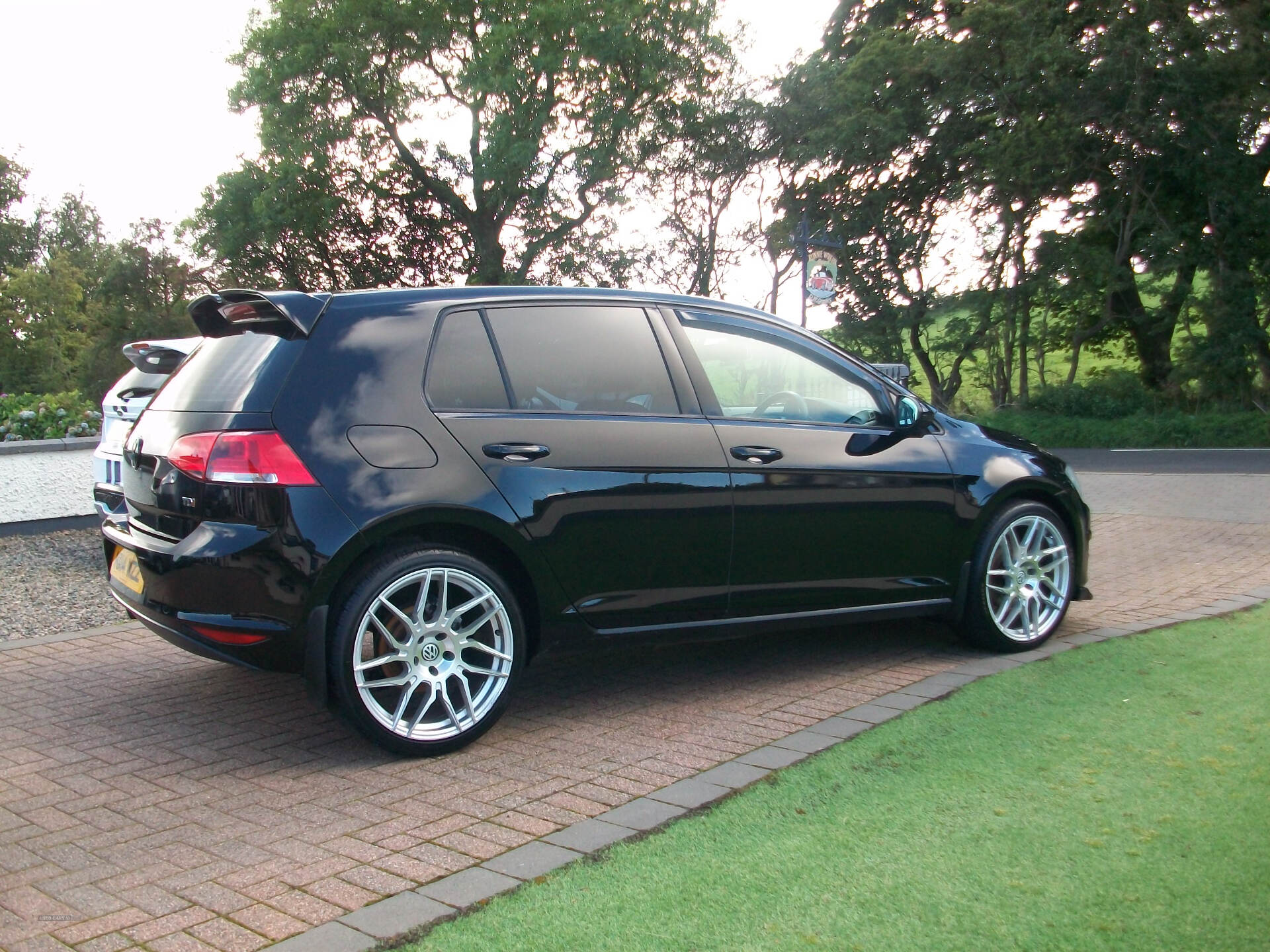 Volkswagen Golf DIESEL HATCHBACK in Antrim