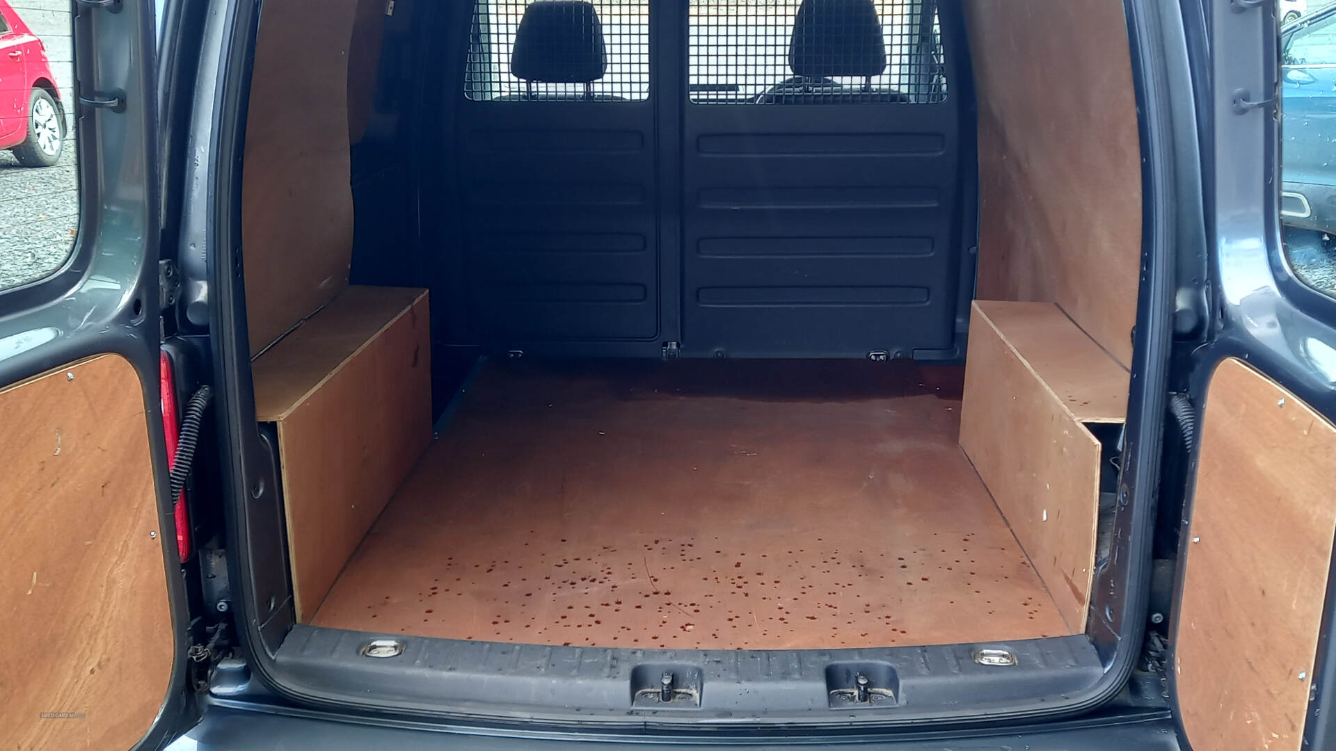 Volkswagen Caddy C20 DIESEL in Tyrone