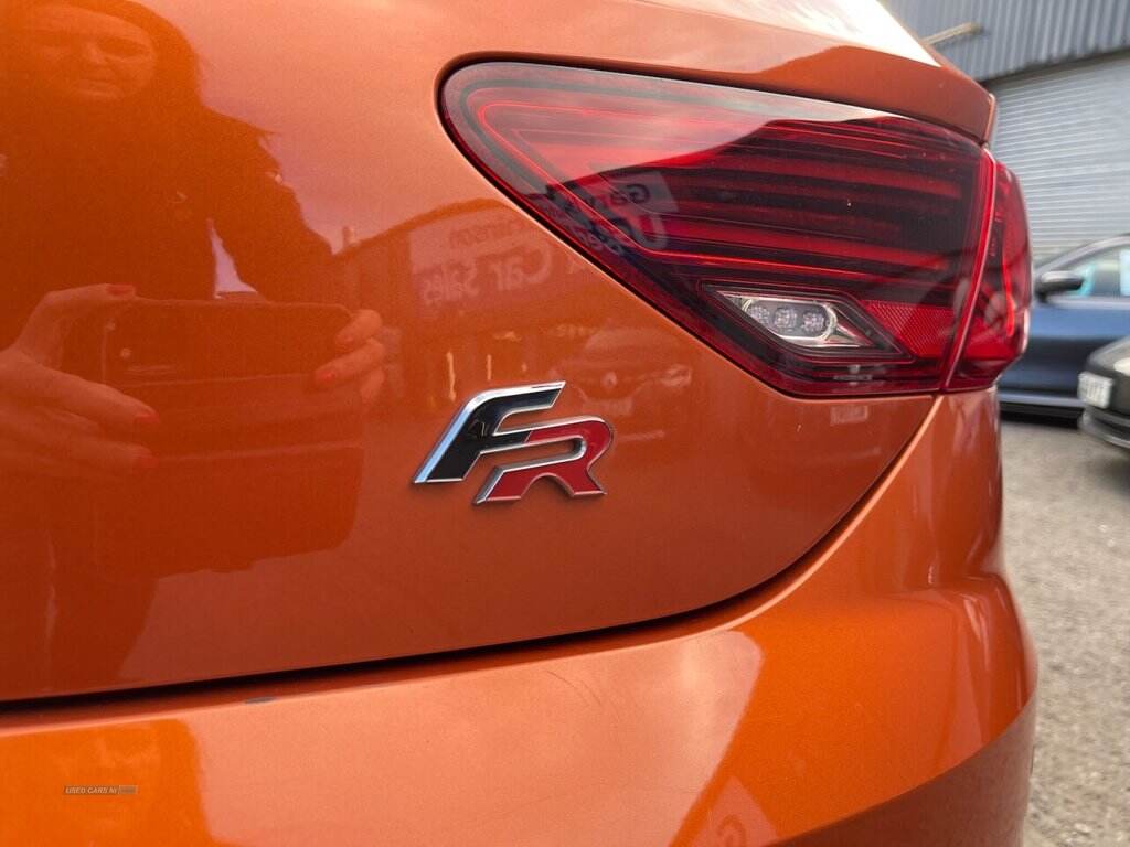 Sep 2019 Seat Leon 2.0 TSI 190 FR Sport [EZ] 5dr DSG