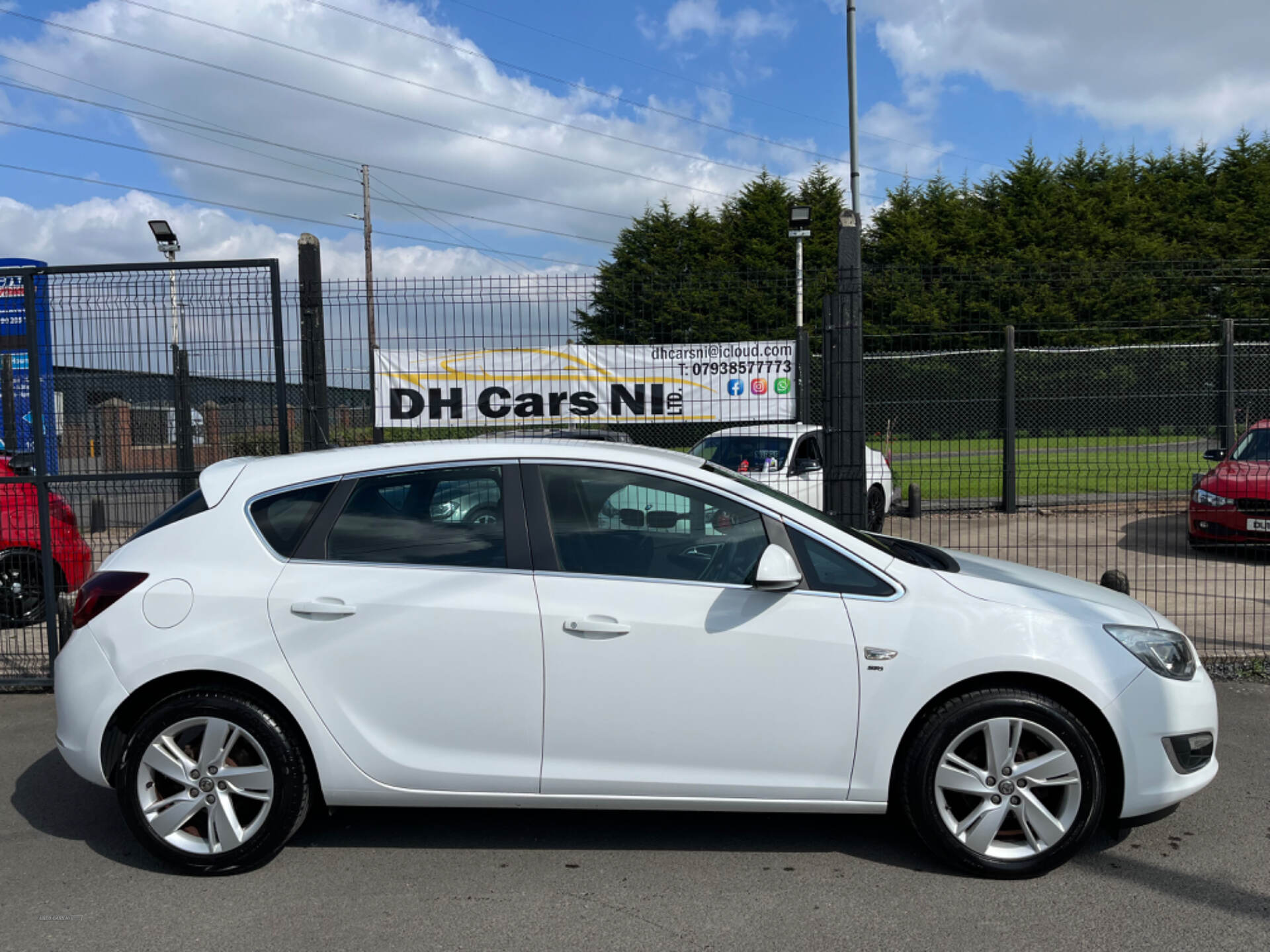 Vauxhall Astra HATCHBACK in Antrim