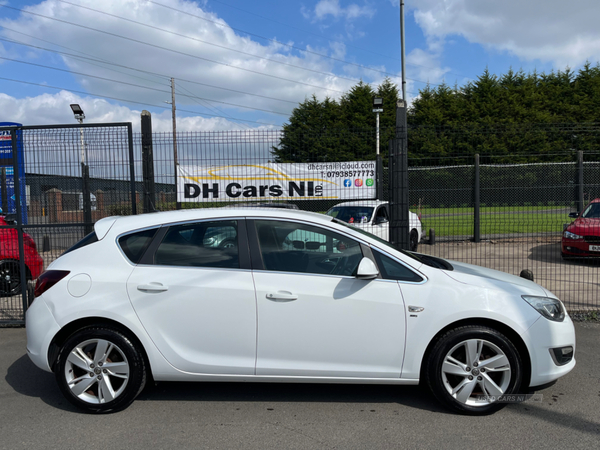 Vauxhall Astra HATCHBACK in Antrim