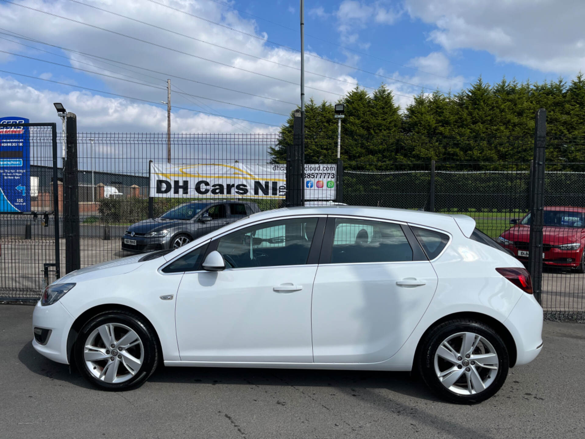 Vauxhall Astra HATCHBACK in Antrim