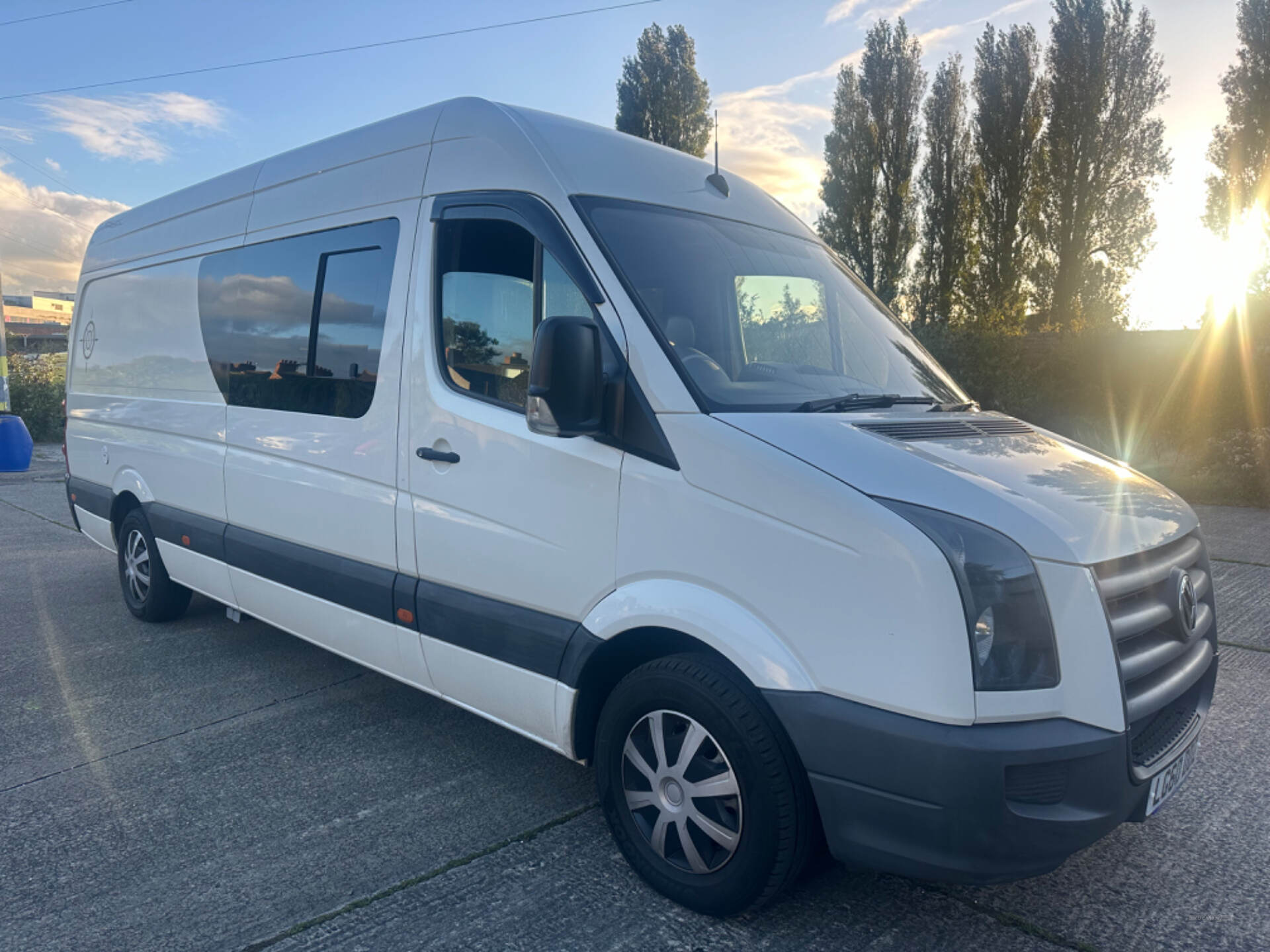 Oct 2010 Volkswagen Crafter Highline Campervan CRATER CAMPER BLUE 2.5 TDI 109 L3H2 LWB