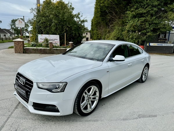 Audi A5 DIESEL SPORTBACK in Down