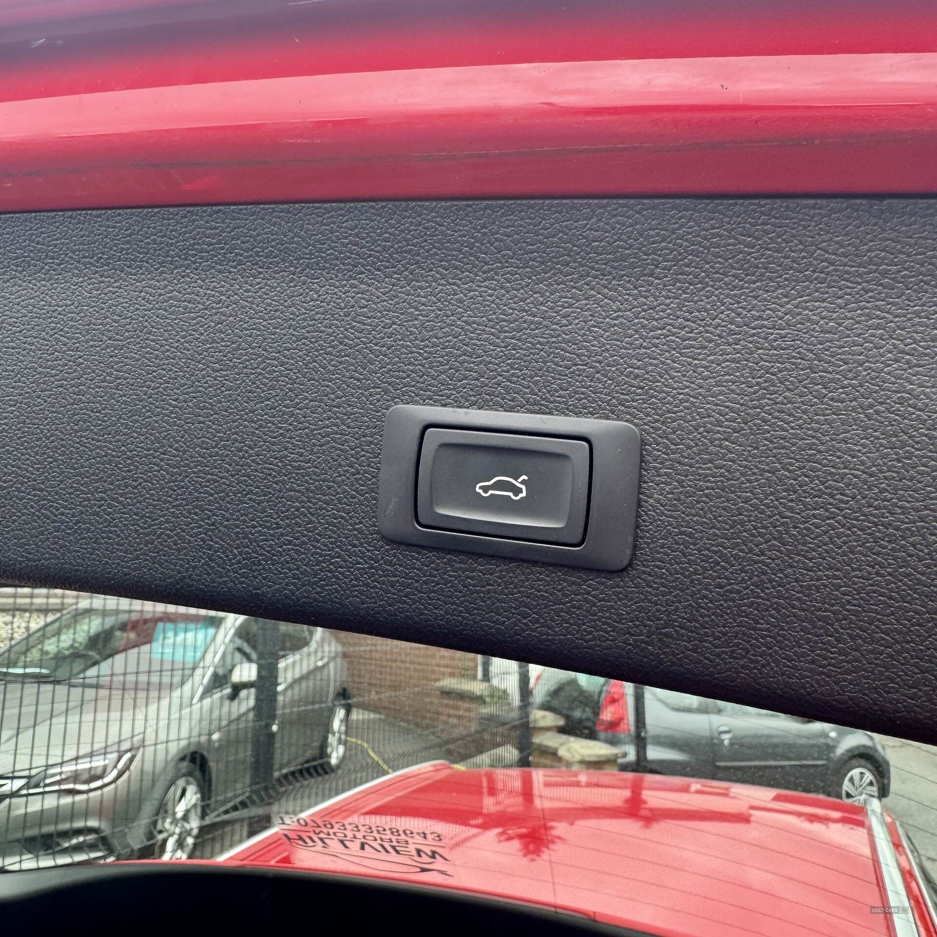 Car Thumbnail 10