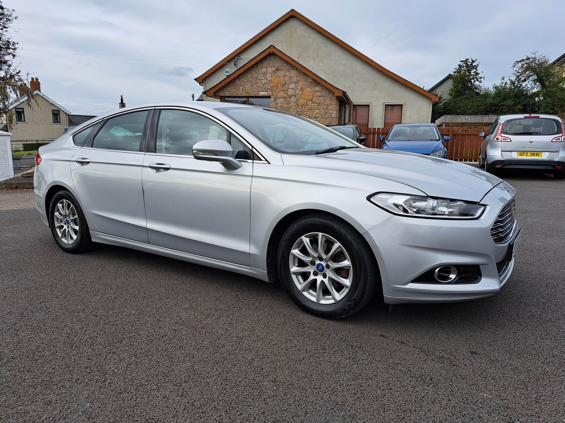 Ford Mondeo DIESEL HATCHBACK in Antrim