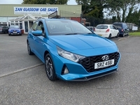 Hyundai i20 HATCHBACK in Down