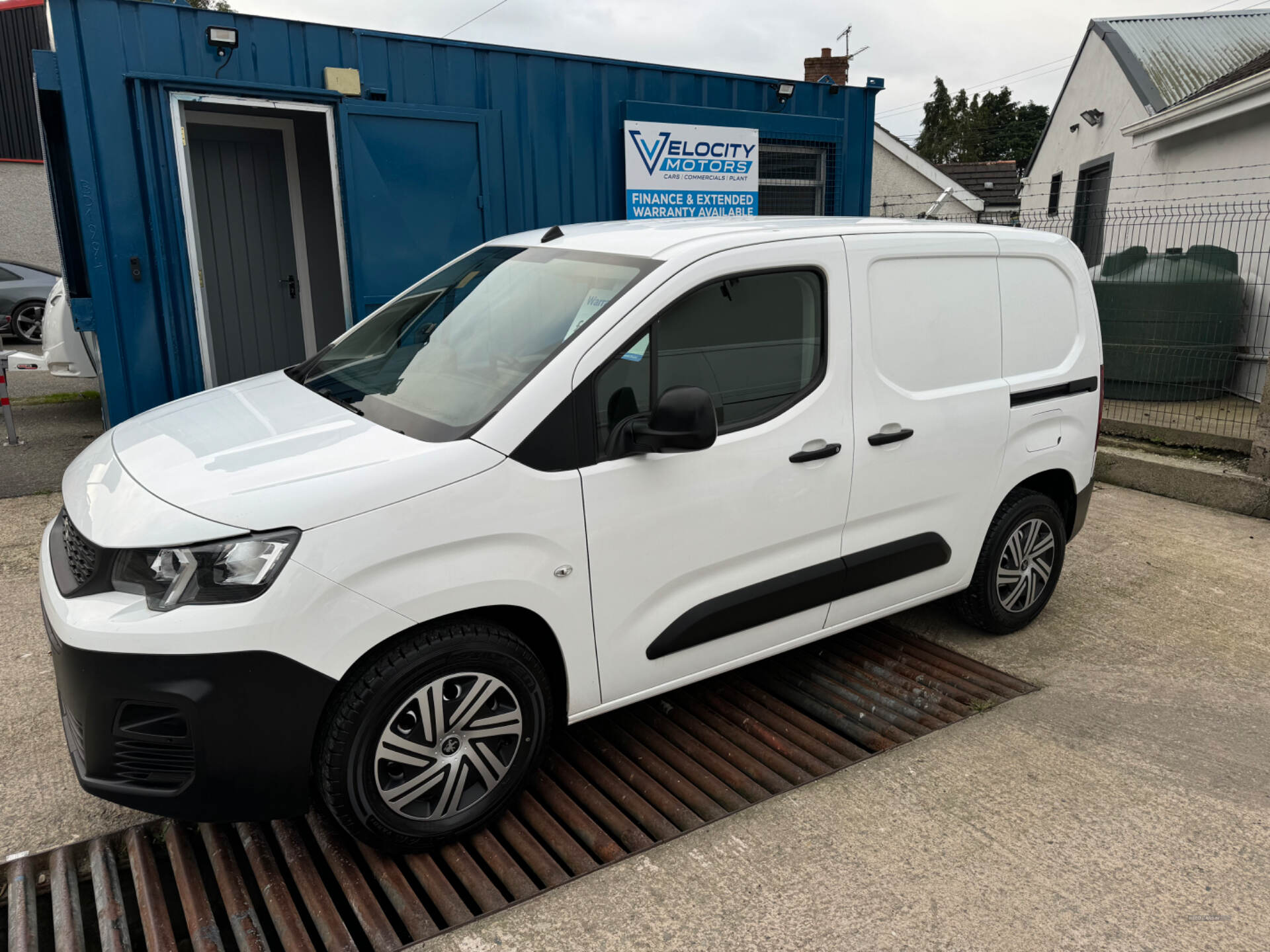 Peugeot Partner STANDARD DIESEL in Derry / Londonderry