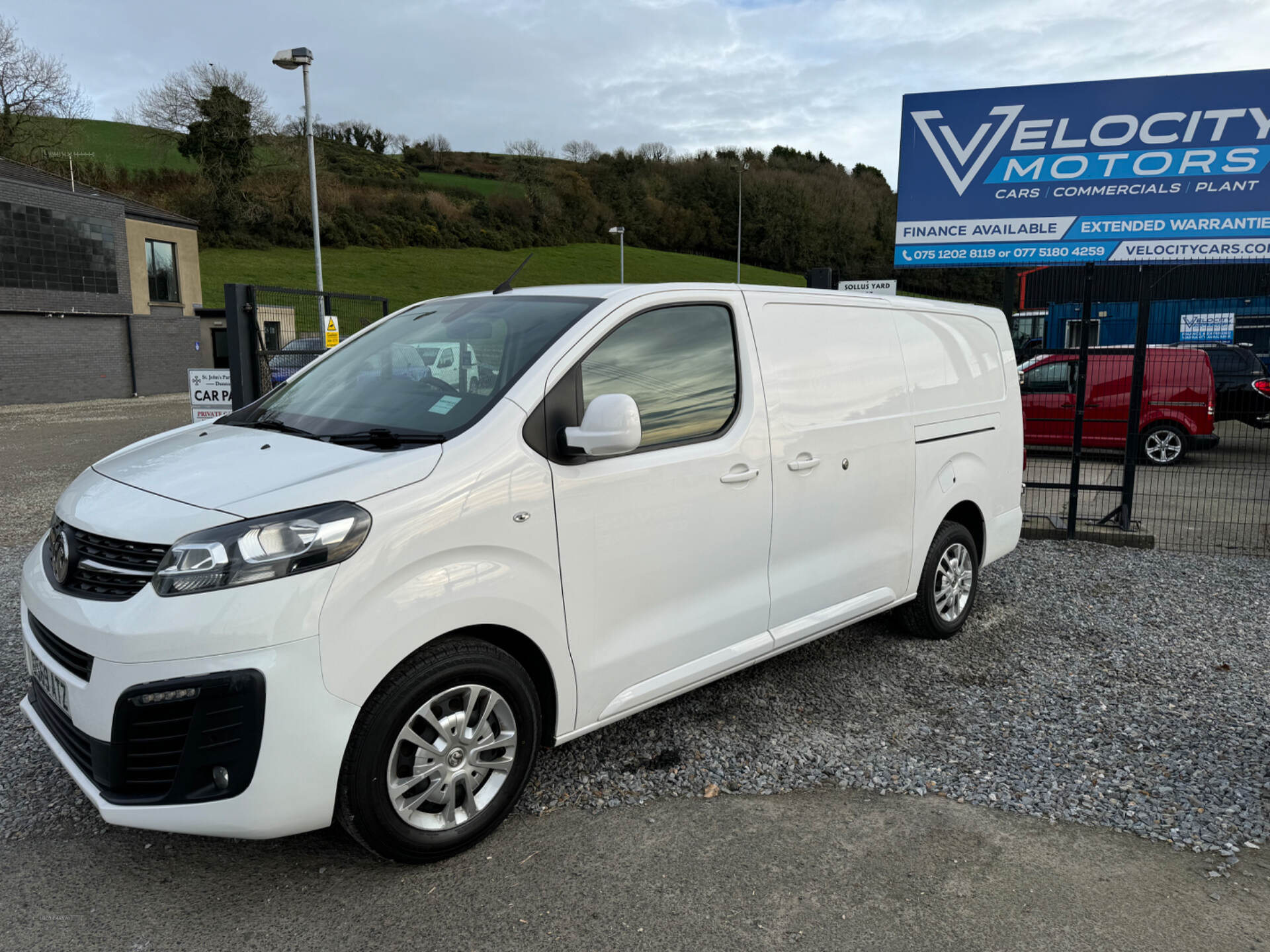 Vauxhall Vivaro L2 DIESEL in Derry / Londonderry