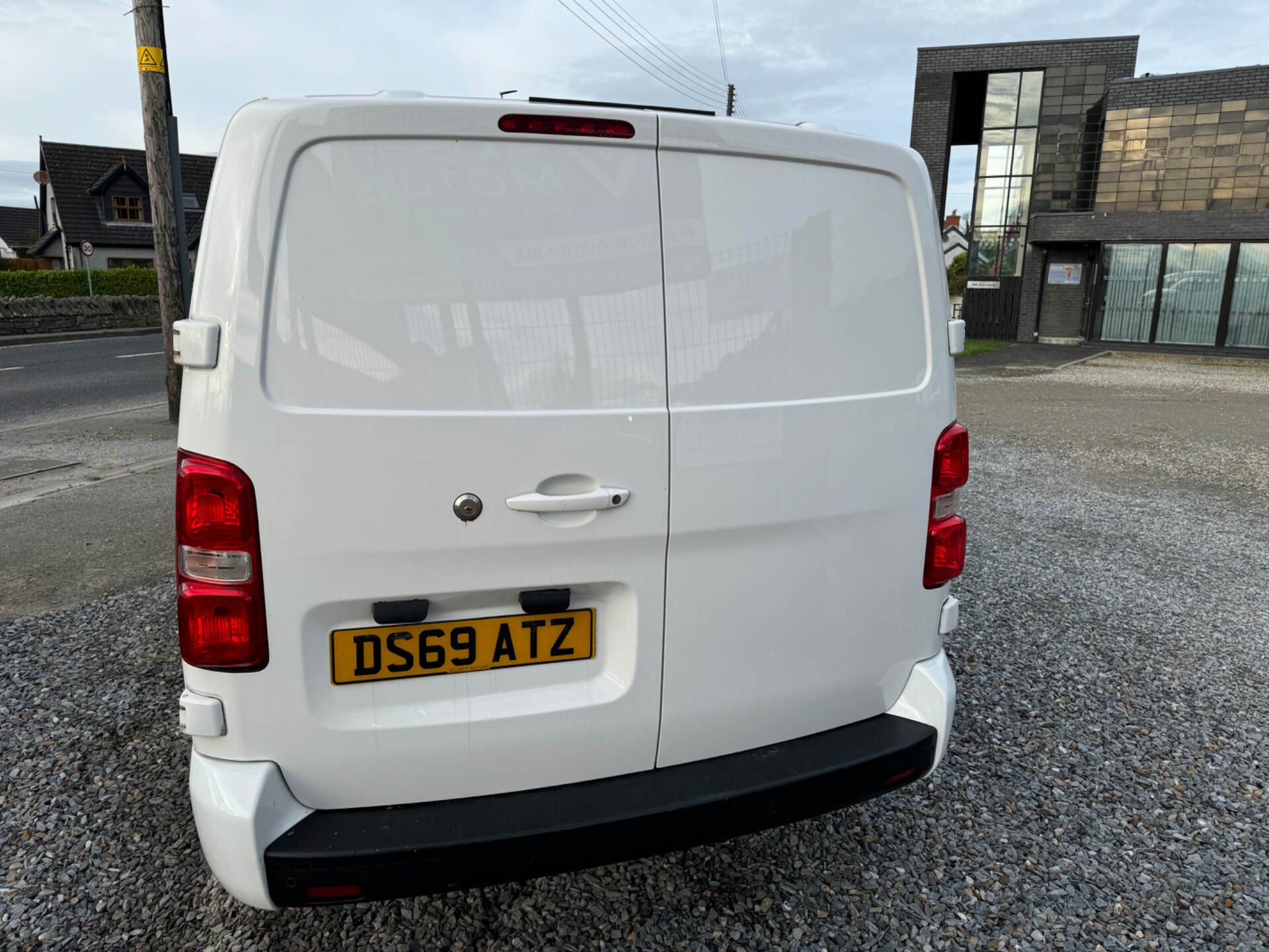 Vauxhall Vivaro L2 DIESEL in Derry / Londonderry