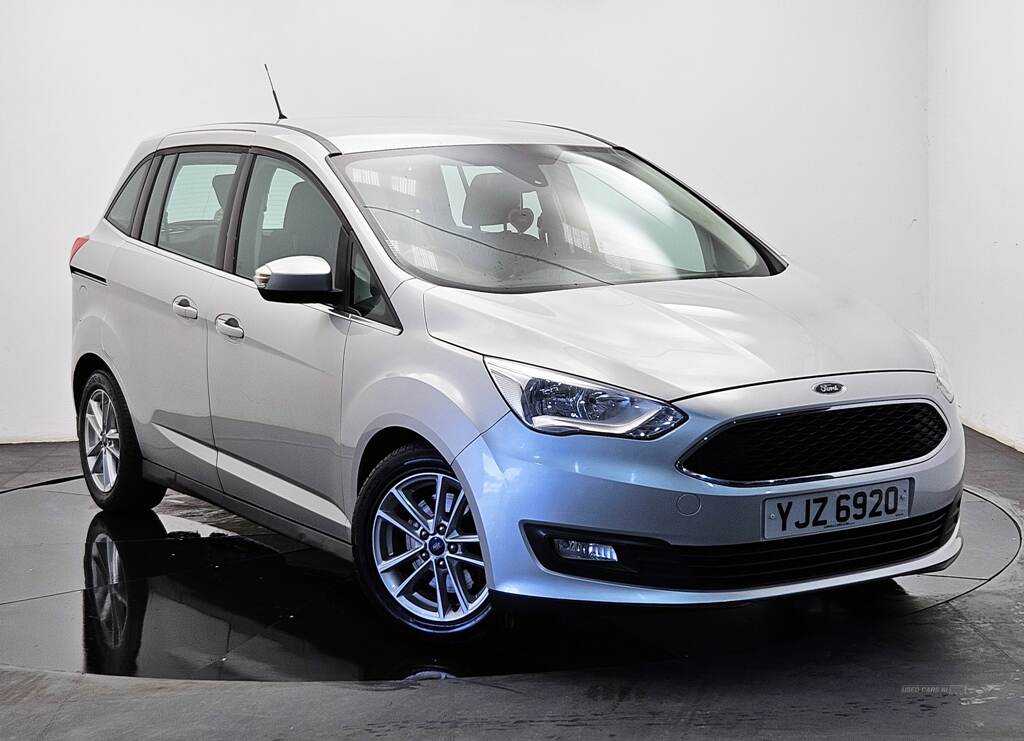 Ford Grand C-MAX Zetec in Antrim