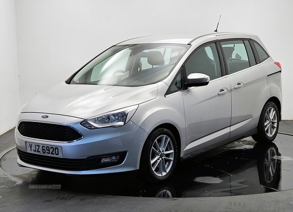 Ford Grand C-MAX Zetec in Antrim